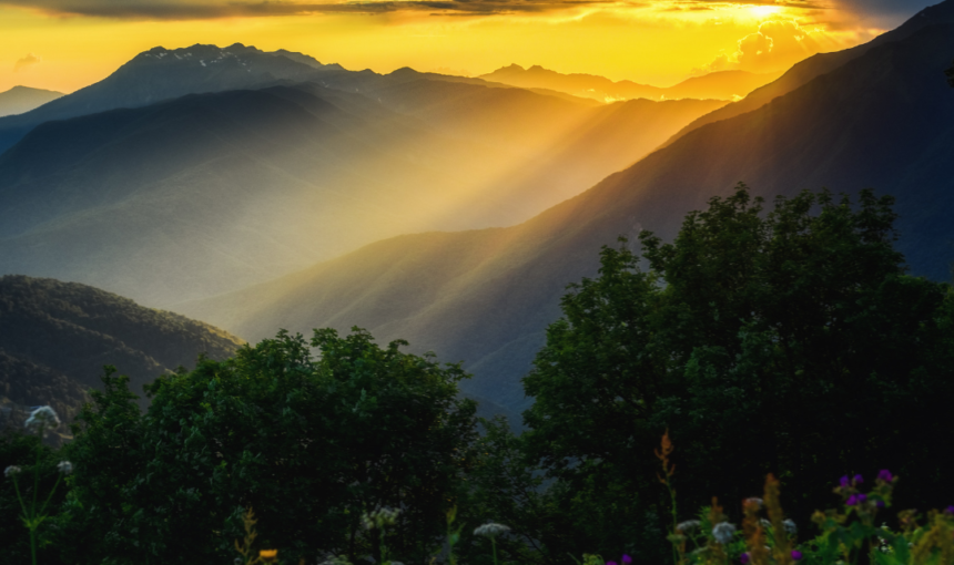 Must-See Sunrise and Sunset Spots for Unforgettable Moments