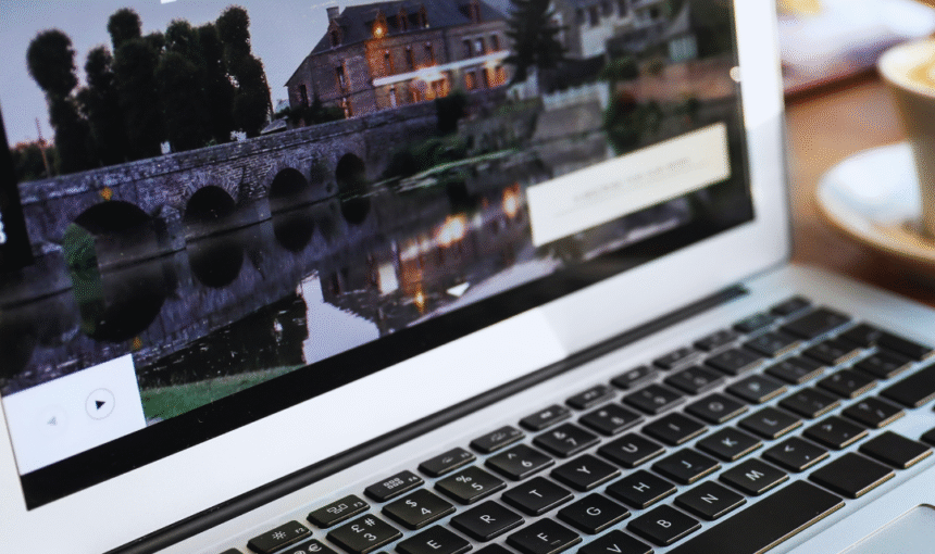 Tips for Documenting Shared Travel Stories Effectively and Creatively
